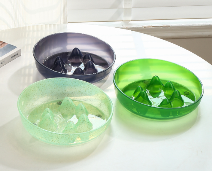 Slow feeder bowl for dogs and cats – view 2